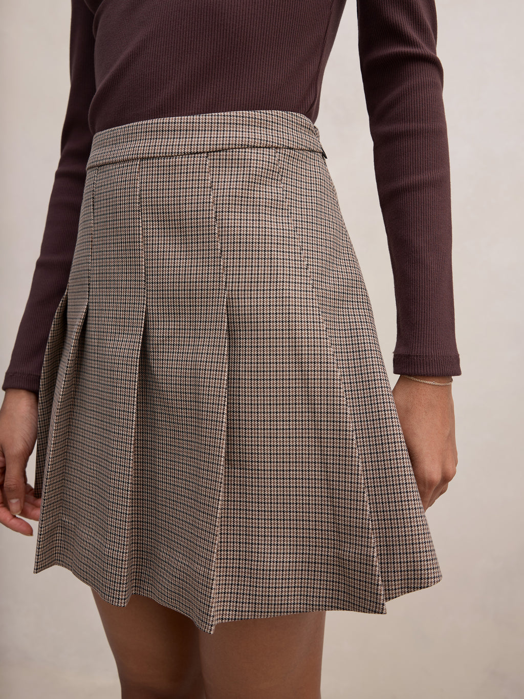 Alisha Petite Pleated Mini Skirt