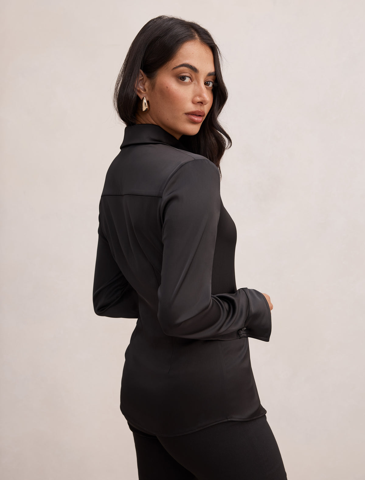 Gigi Fitted Cuffed Shirt