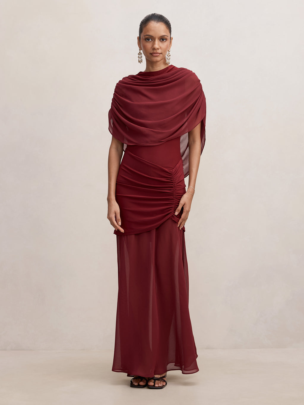 Lola Petite Cape Maxi