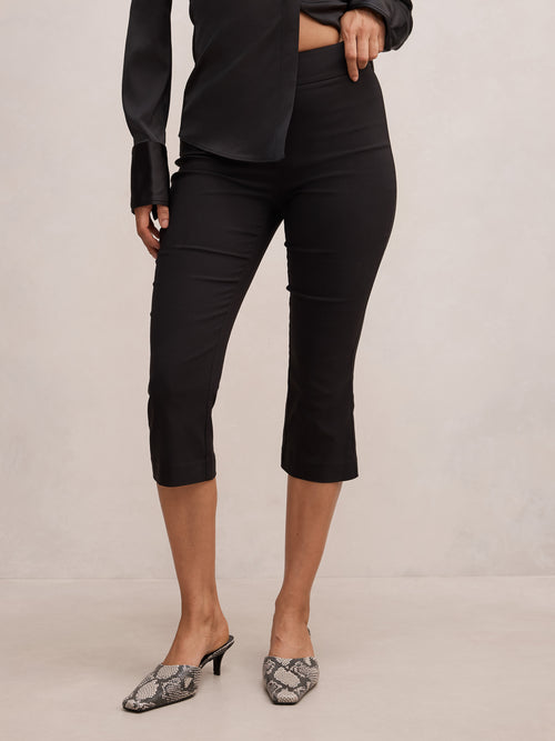 Alexis Flared Hem Capri