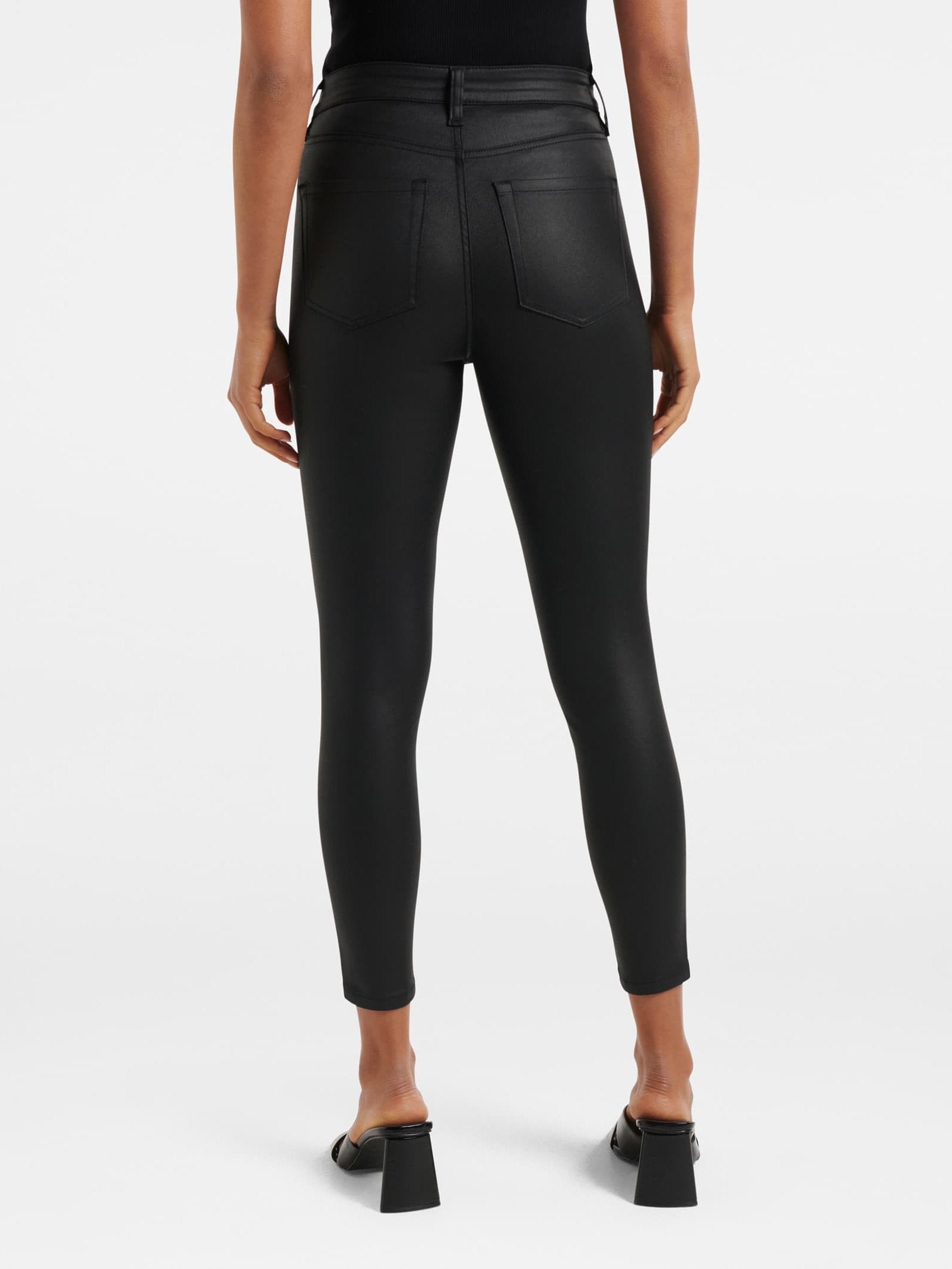 Bella Cropped High Rise Skinny Jean
