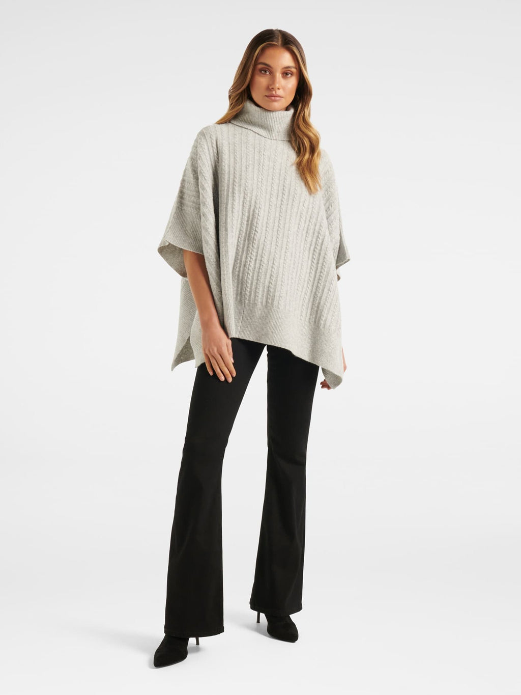 Farley Fine Cable Poncho