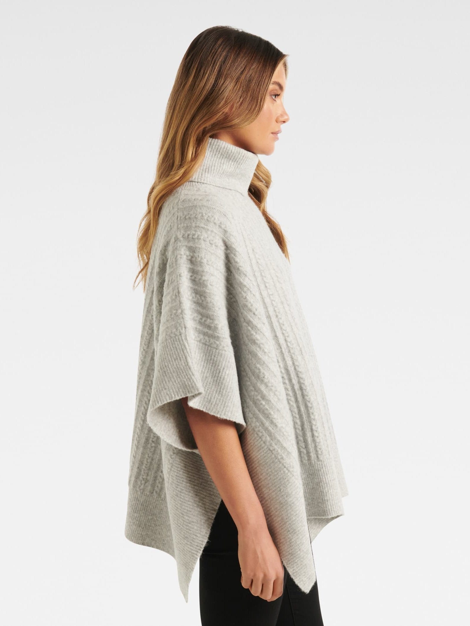 Farley Fine Cable Poncho