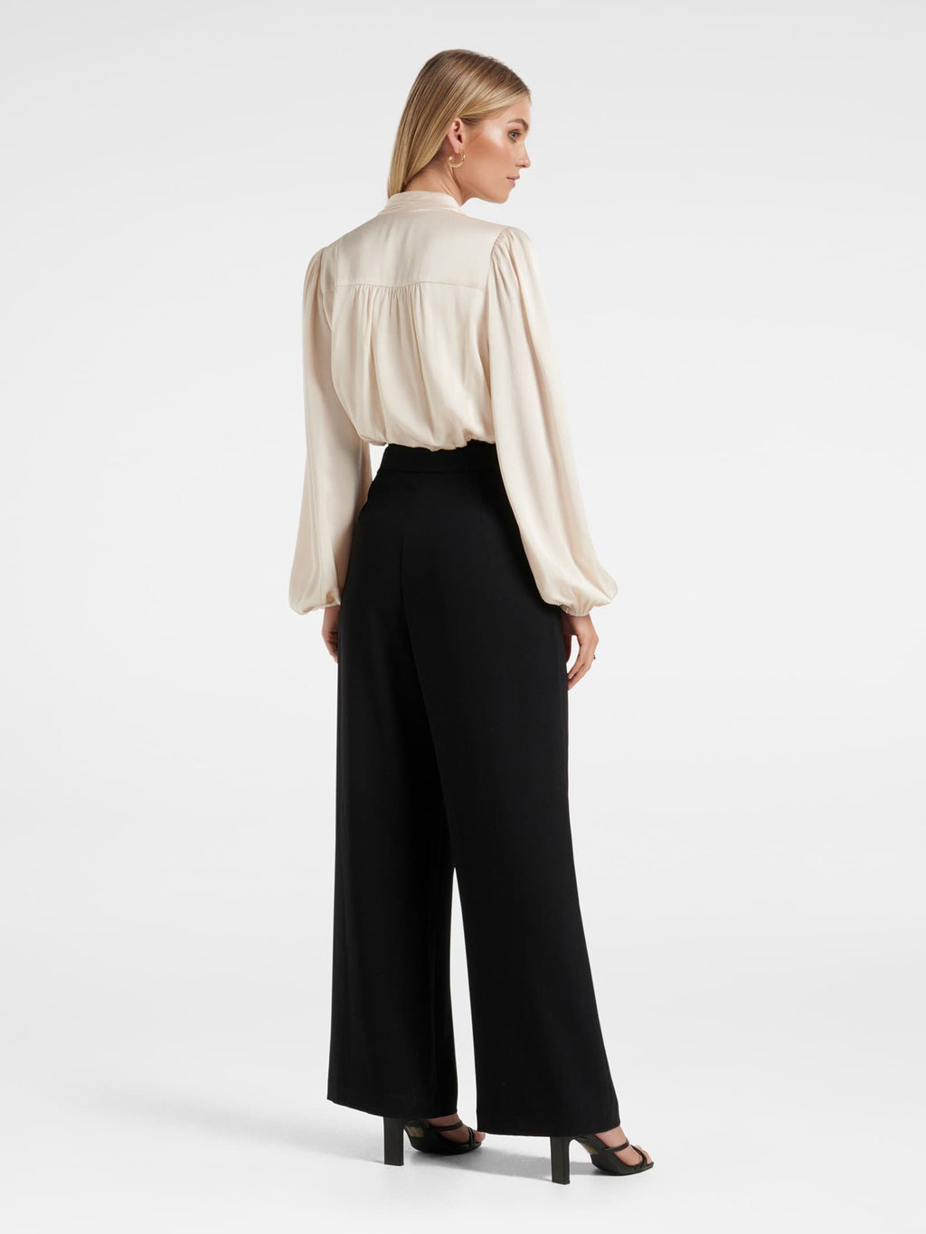 Gwen Blouson Sleeve Jumpsuit