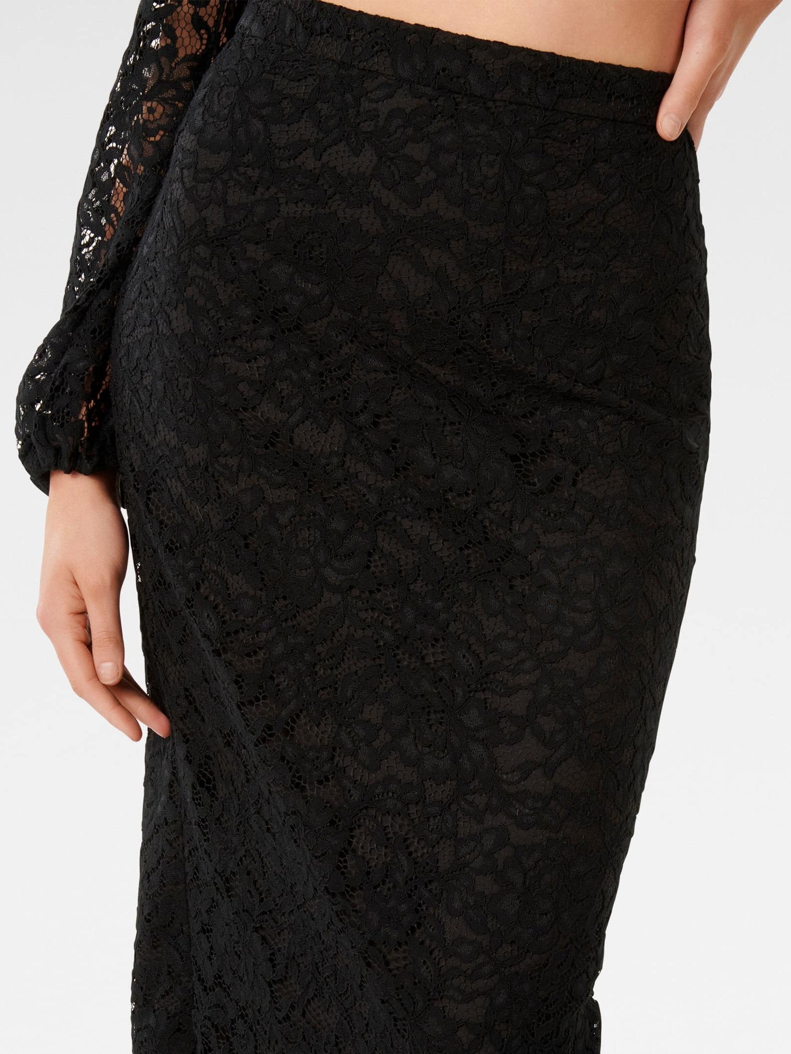 Everly Maxi Lace Skirt