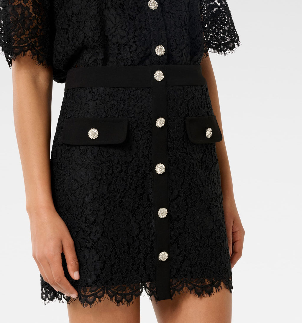 Lara Lace Scallop Mini Skirt