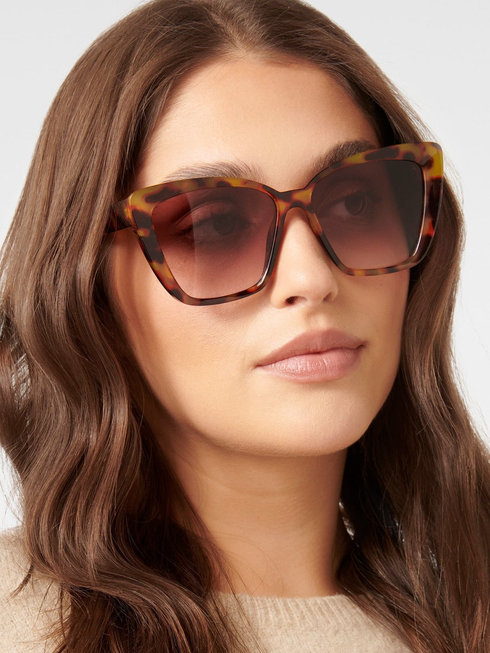  Esther Cat Eye Sunglasses