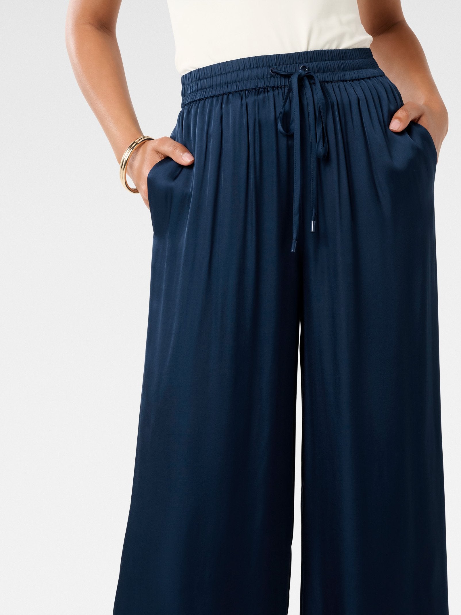  Trinity Elastic Waist Wide Leg Pant