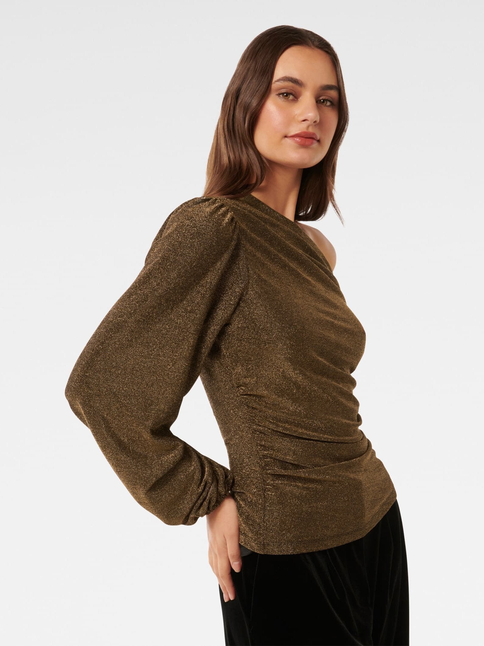  Cynthia Tipped Shoulder Top