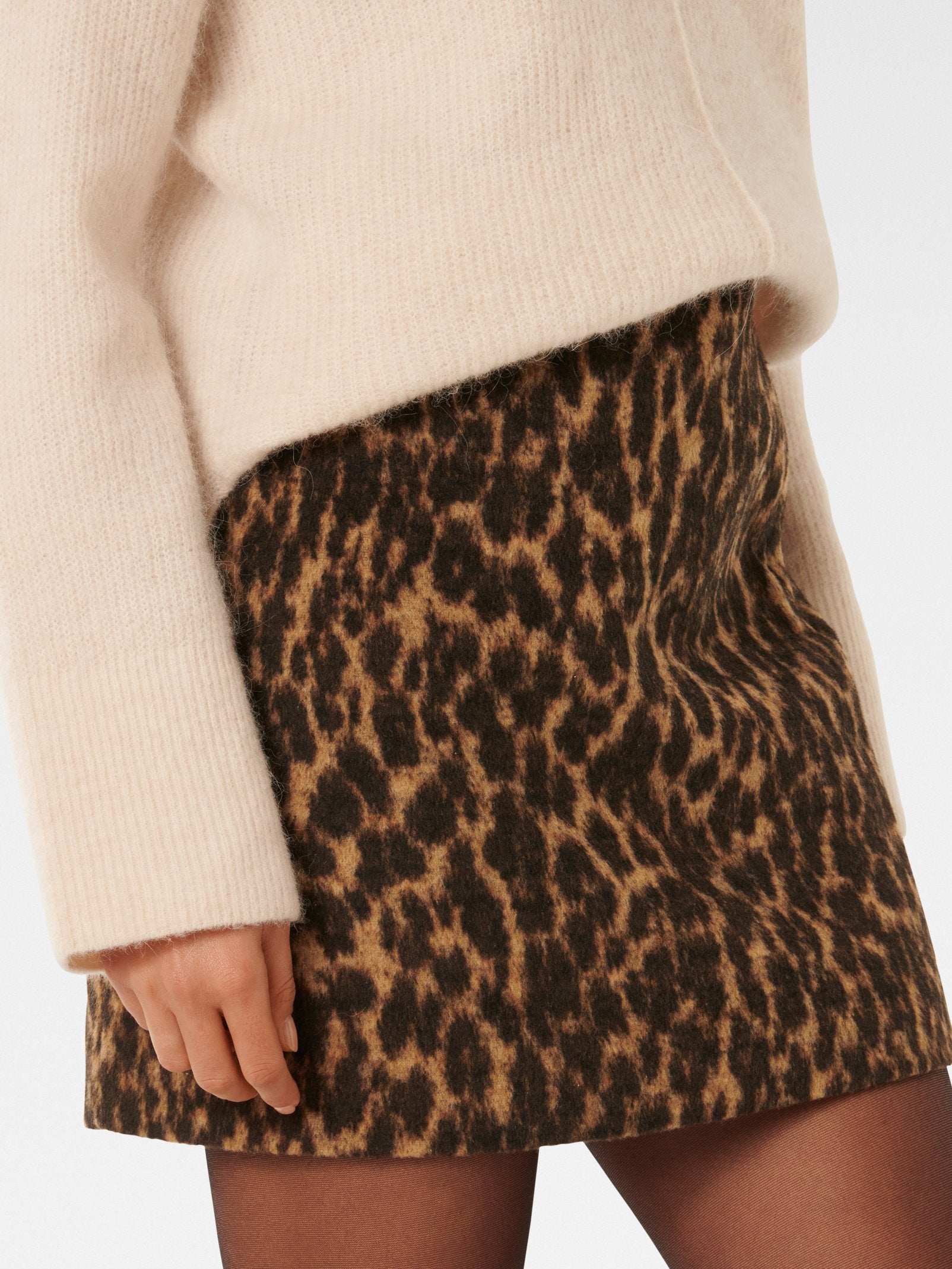  Marita Mini Skirt