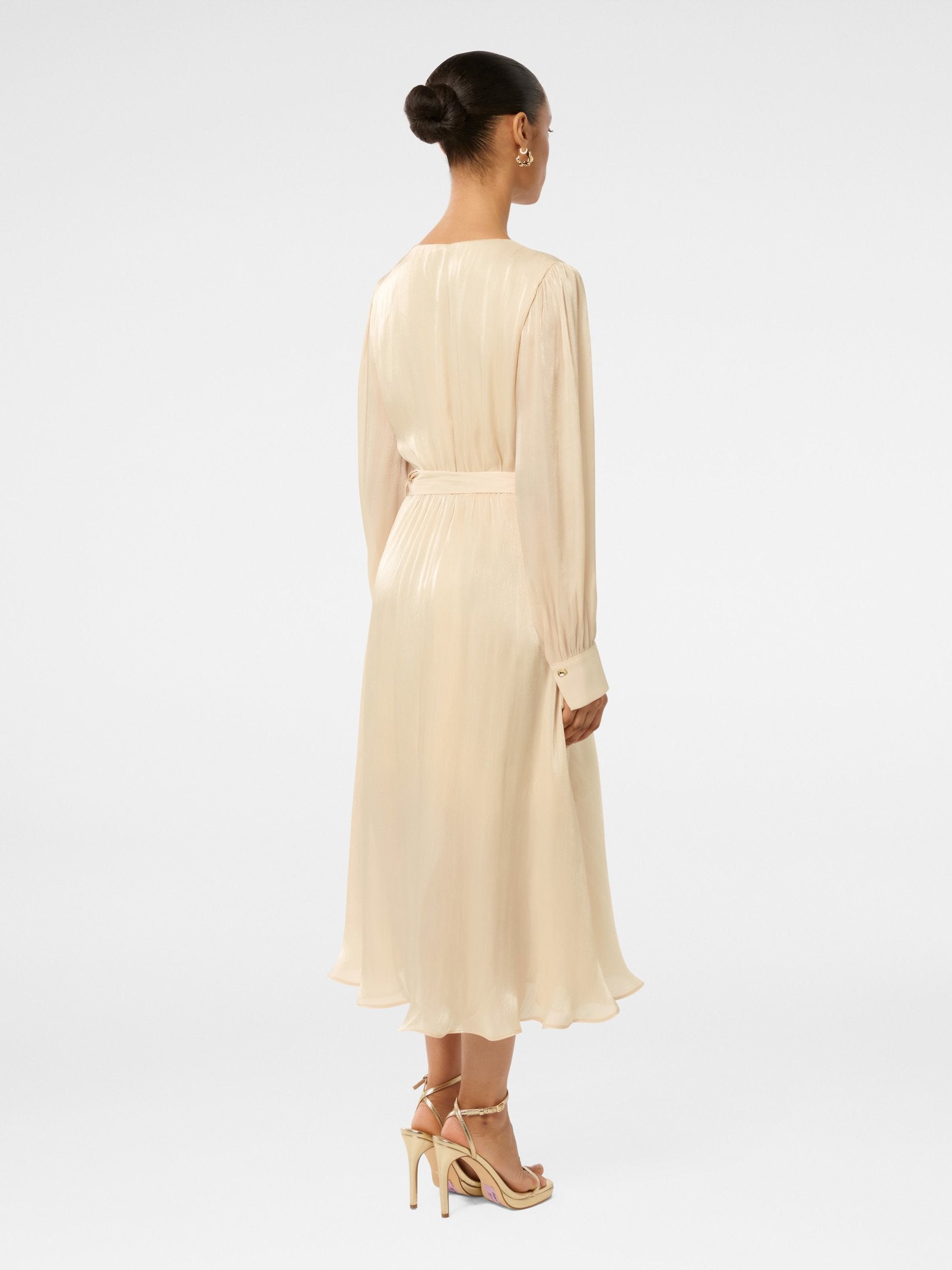  Mabel Petite Metallic Wrap Midi Dress