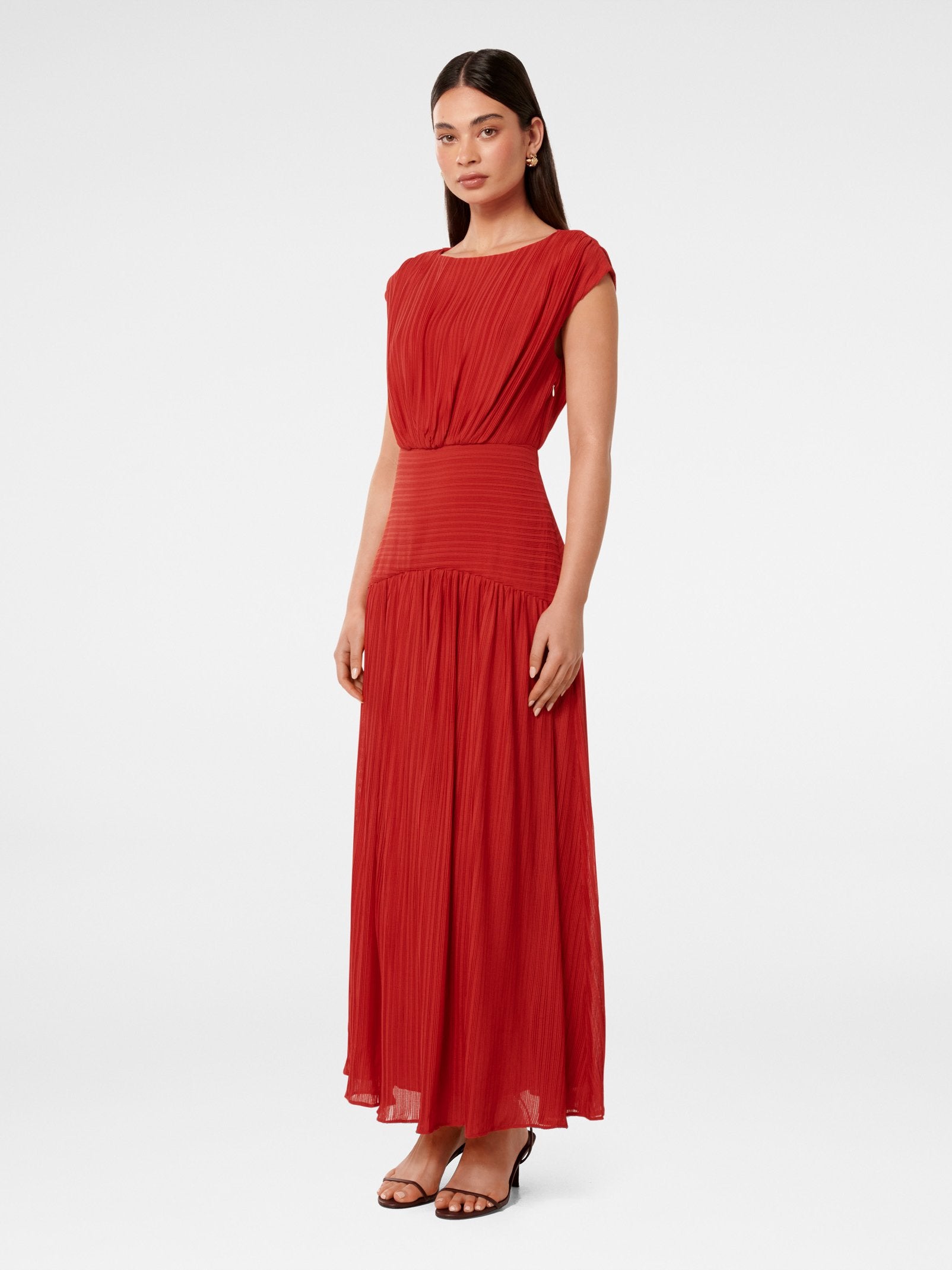  Lila Crinkle Maxi Dress