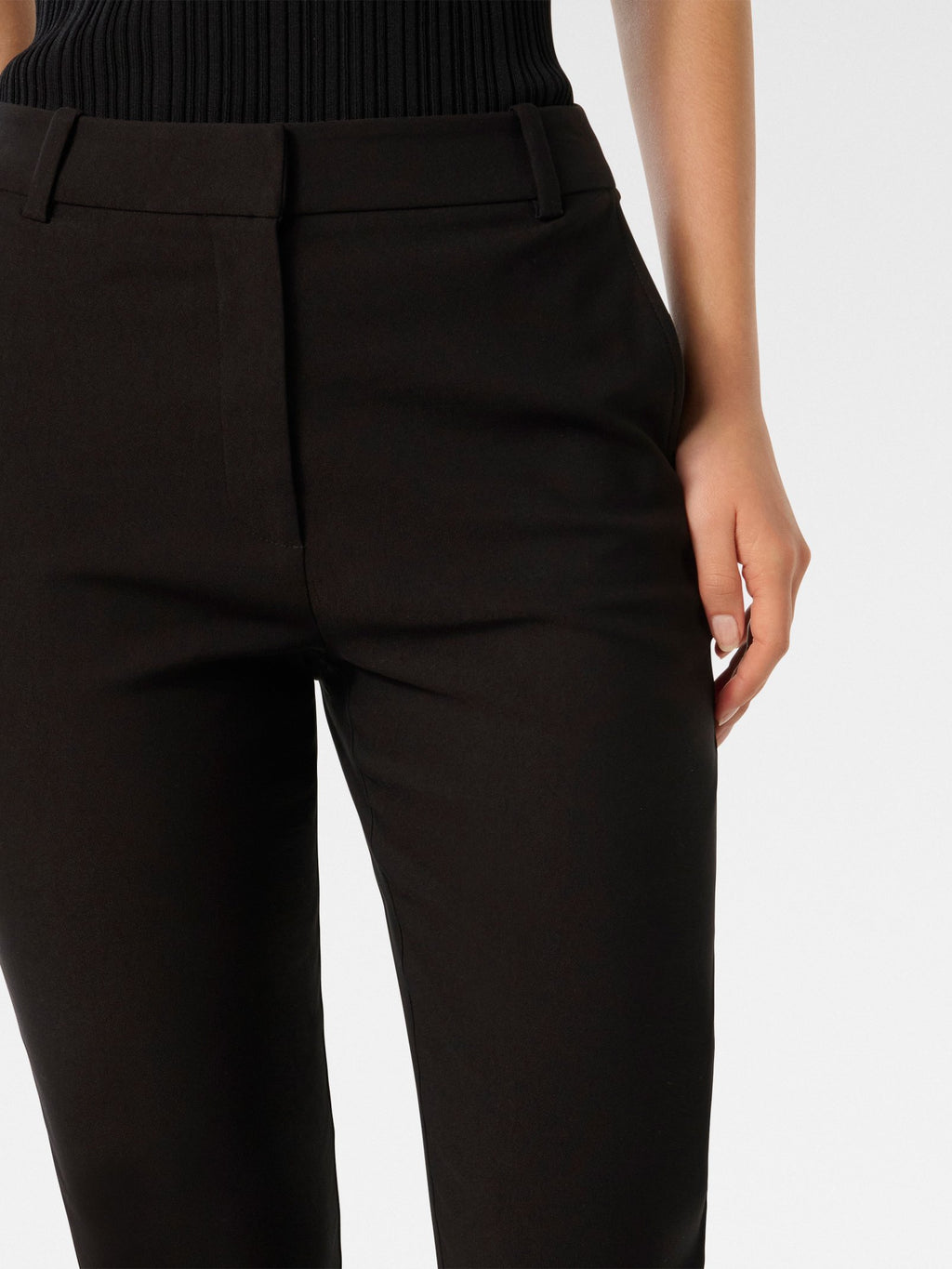  Christina Bengaline Skinny Pant