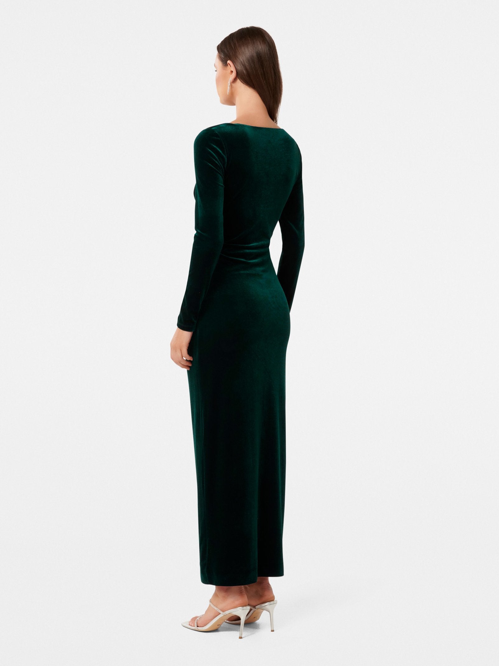  Macy Long Sleeve Velvet Gown