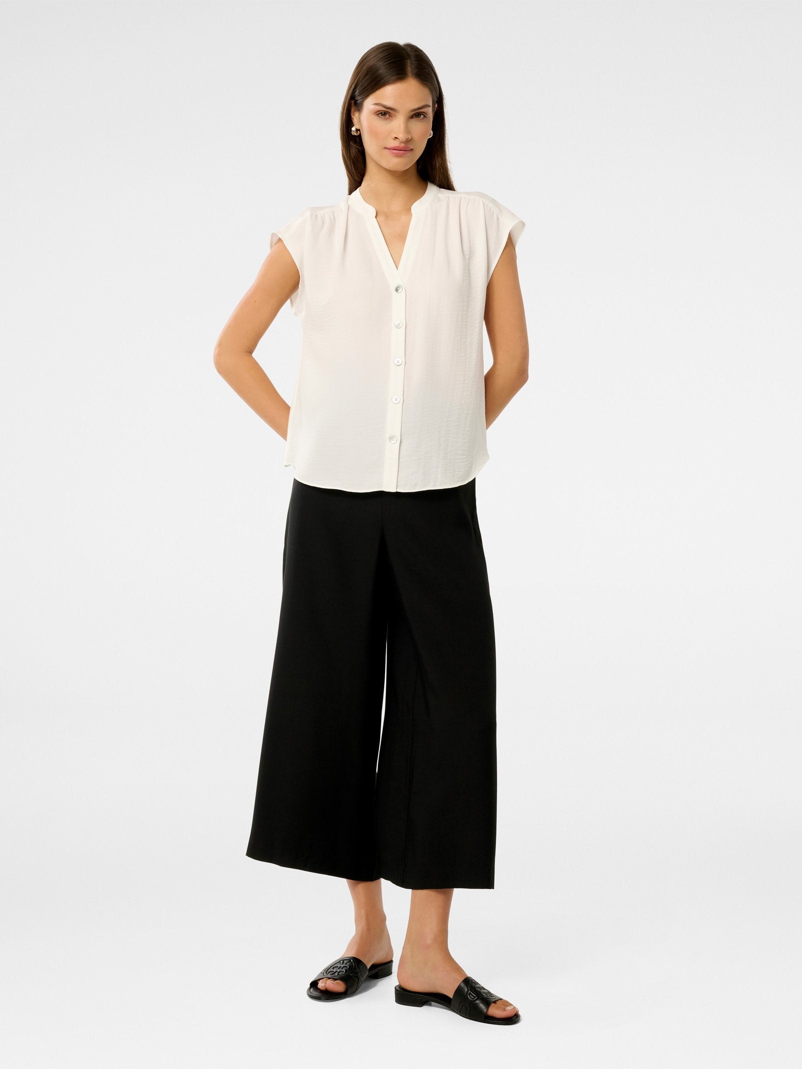  Venus Extended Shoulder Blouse