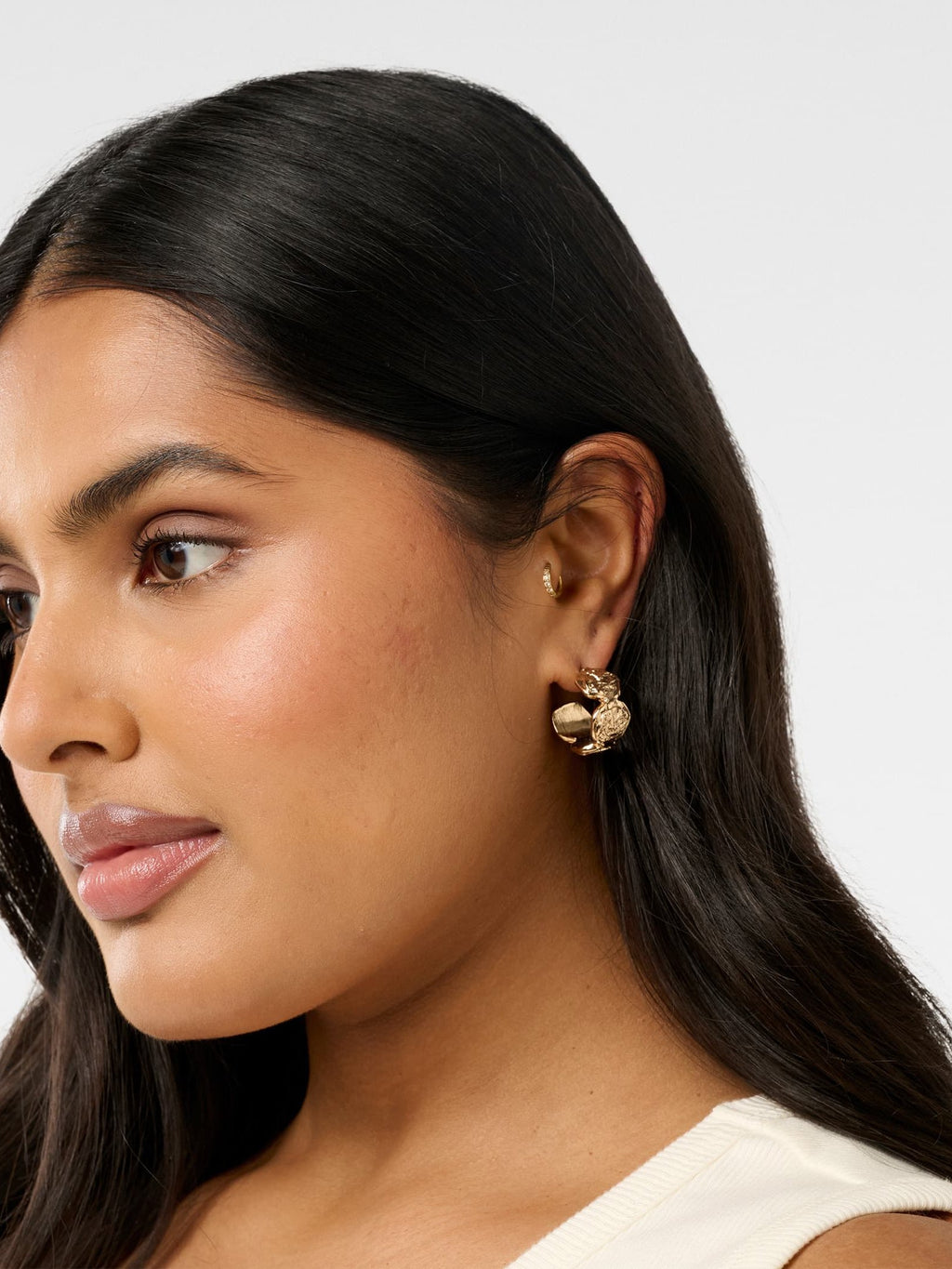  Signature Carley Small Disc Hoop Earring