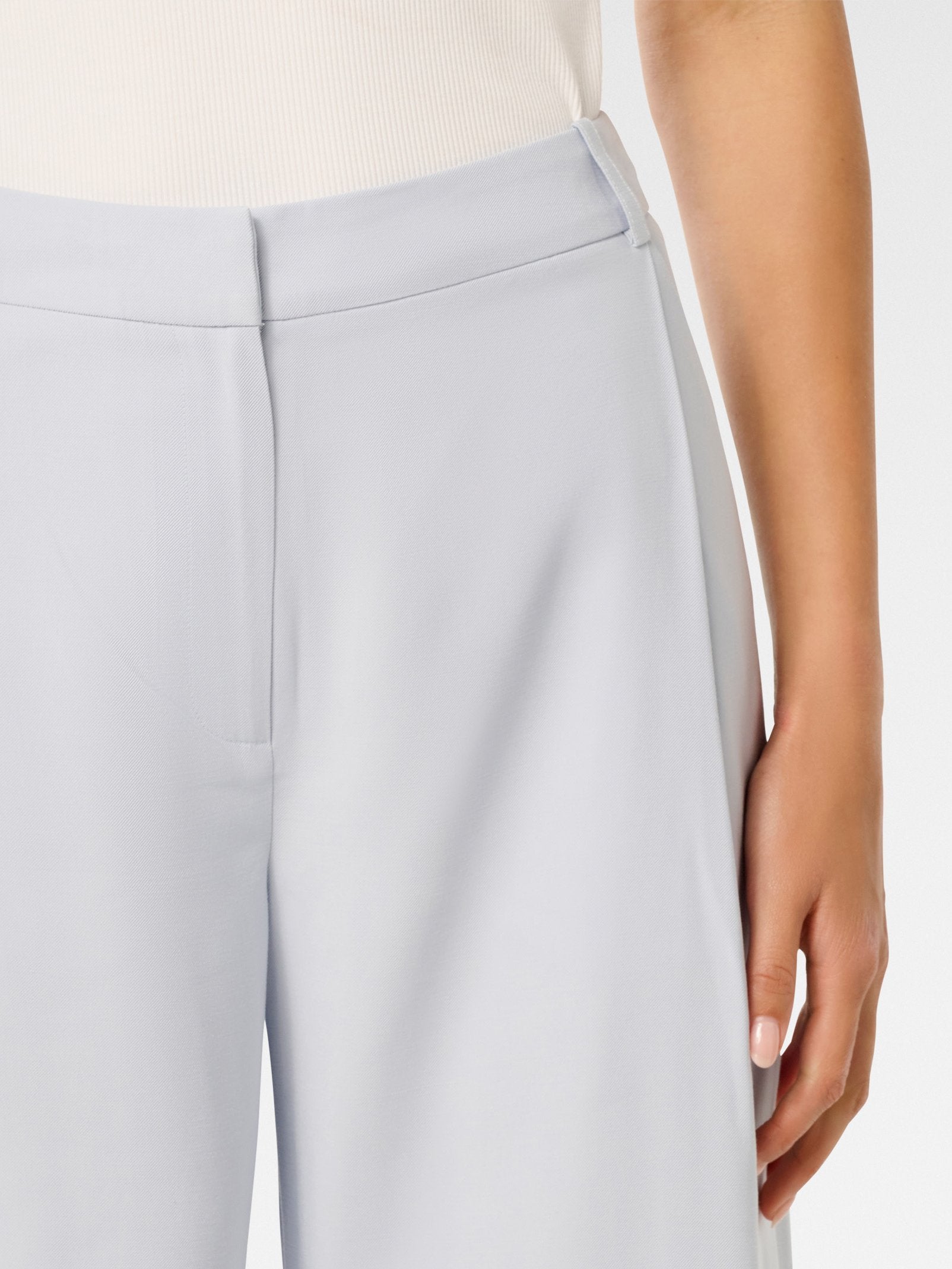  Leilani Pleat Wide Leg Pant