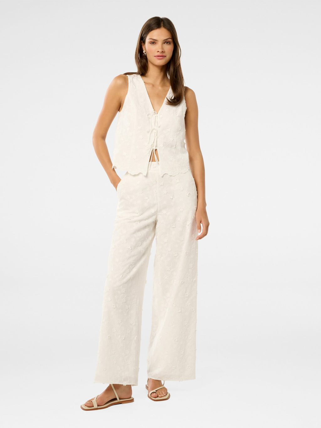  Colette Broderie Top