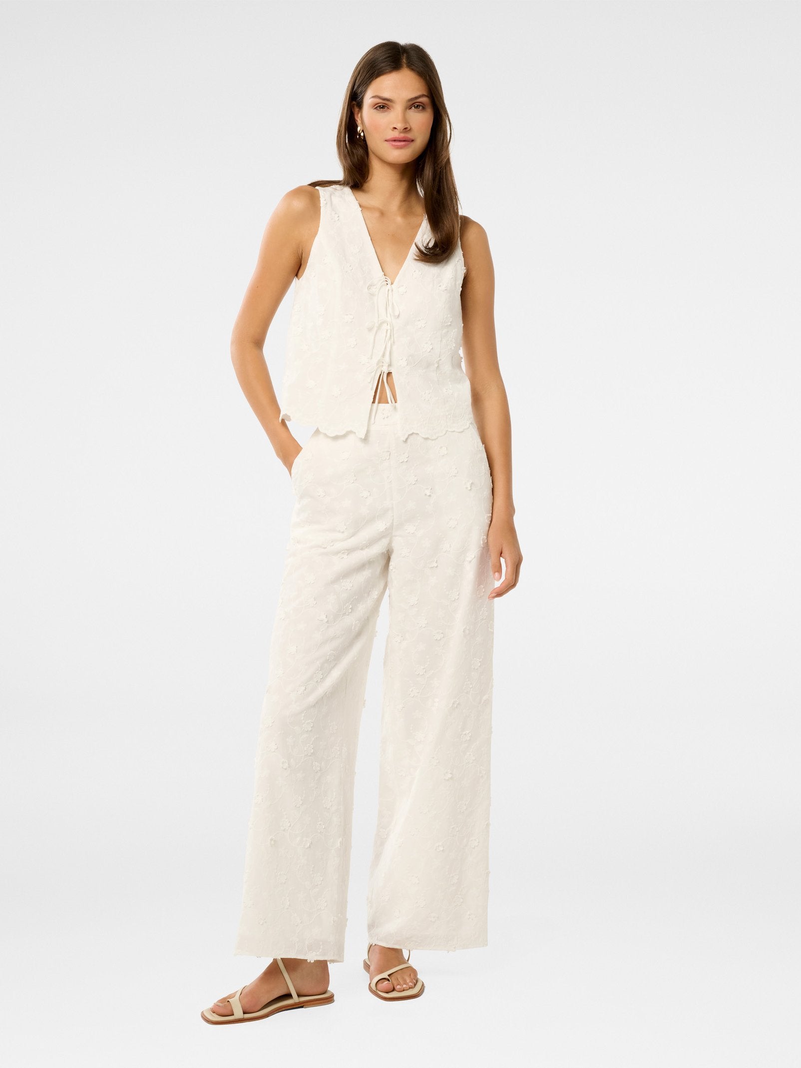  Colette Broderie Top