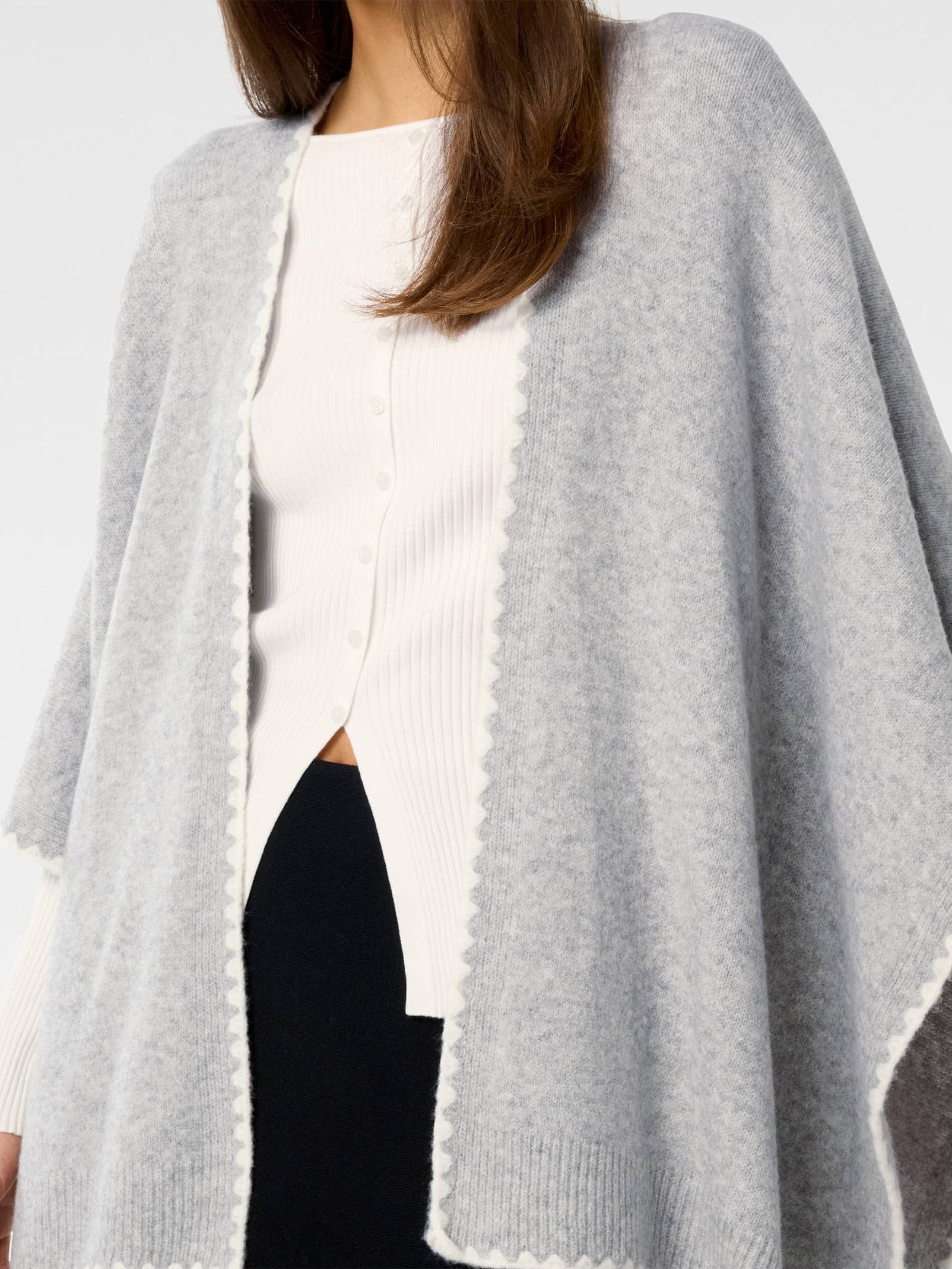 Sara Stitch Detail Cape