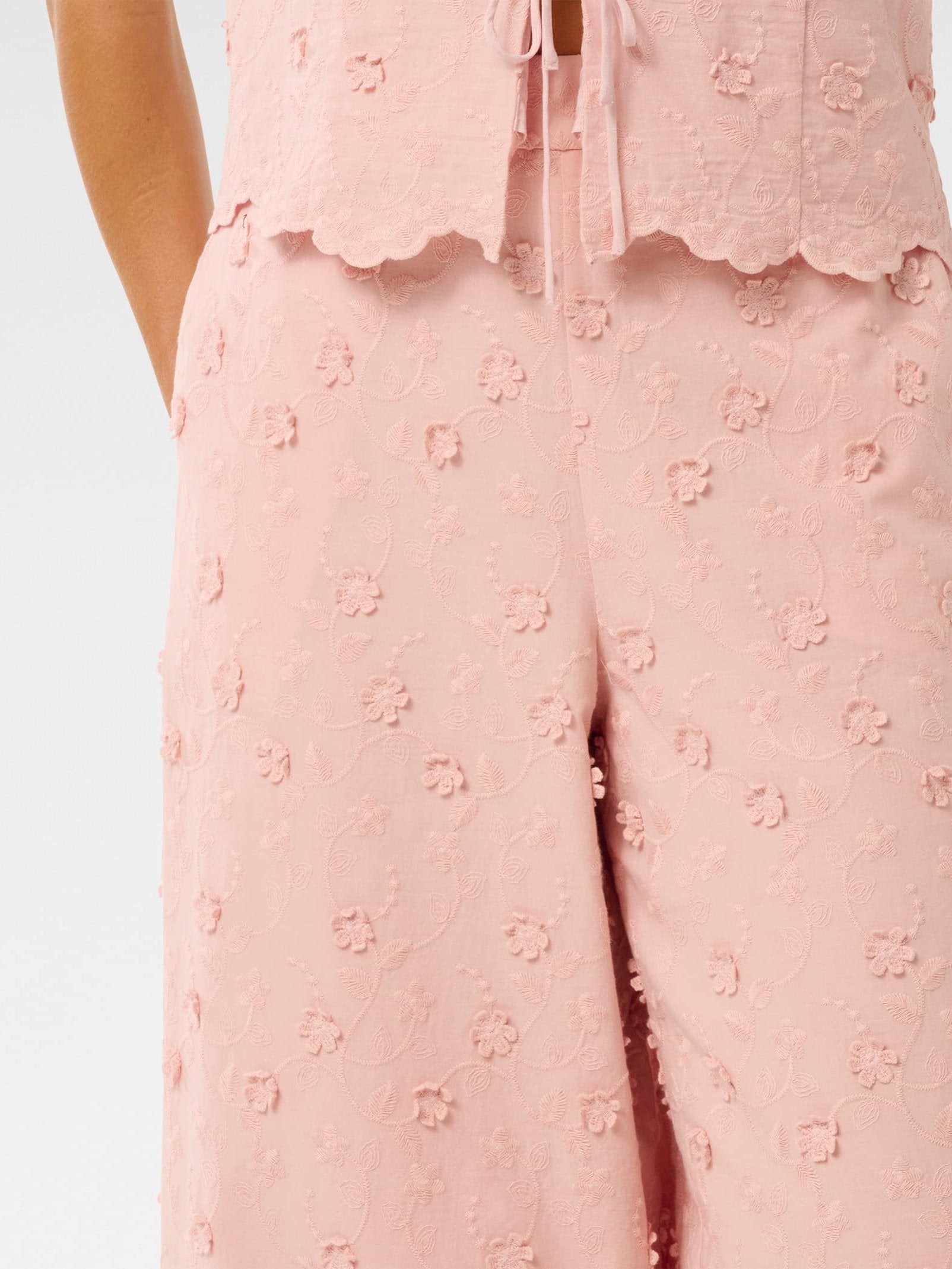  Daisy Petite Broderie Wide Leg Pant
