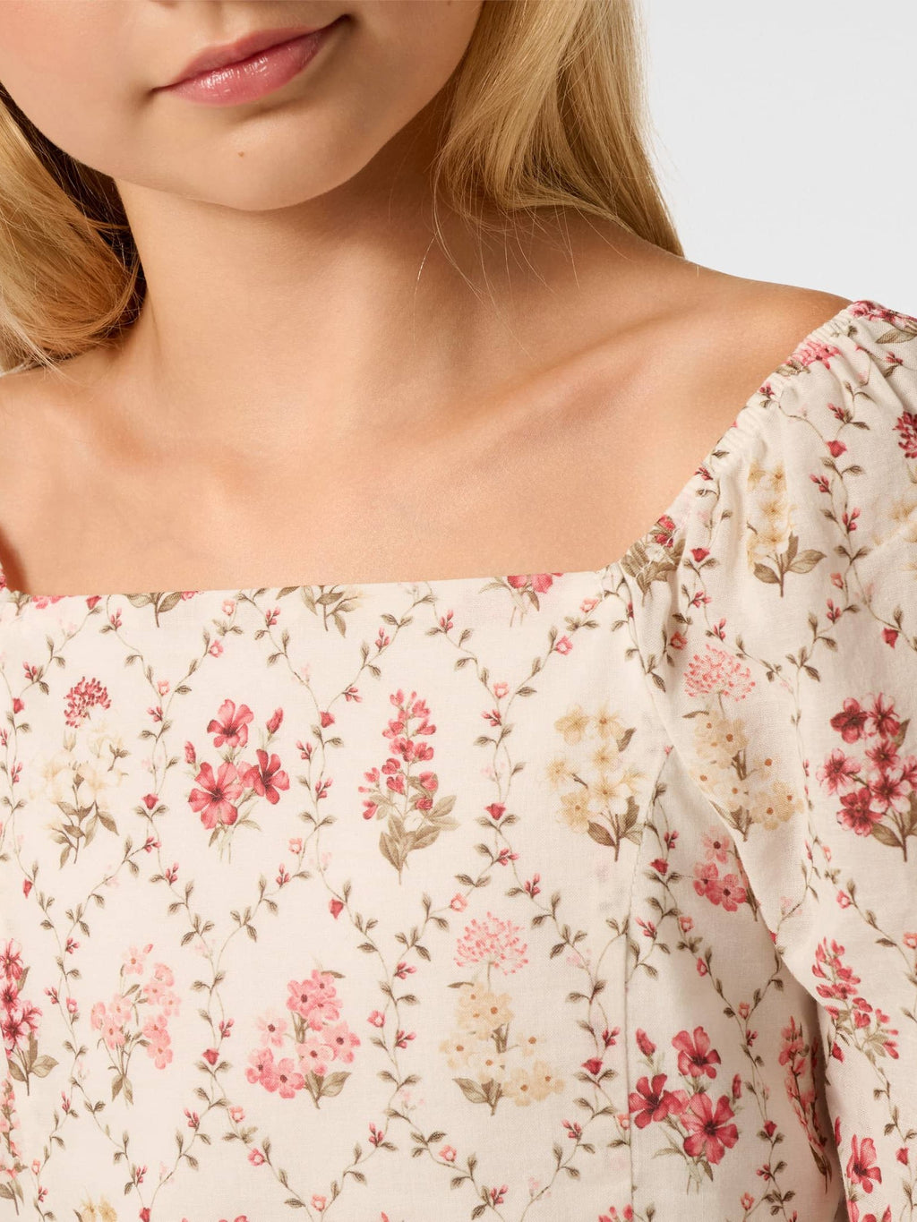Raleigh Teen Square Neck