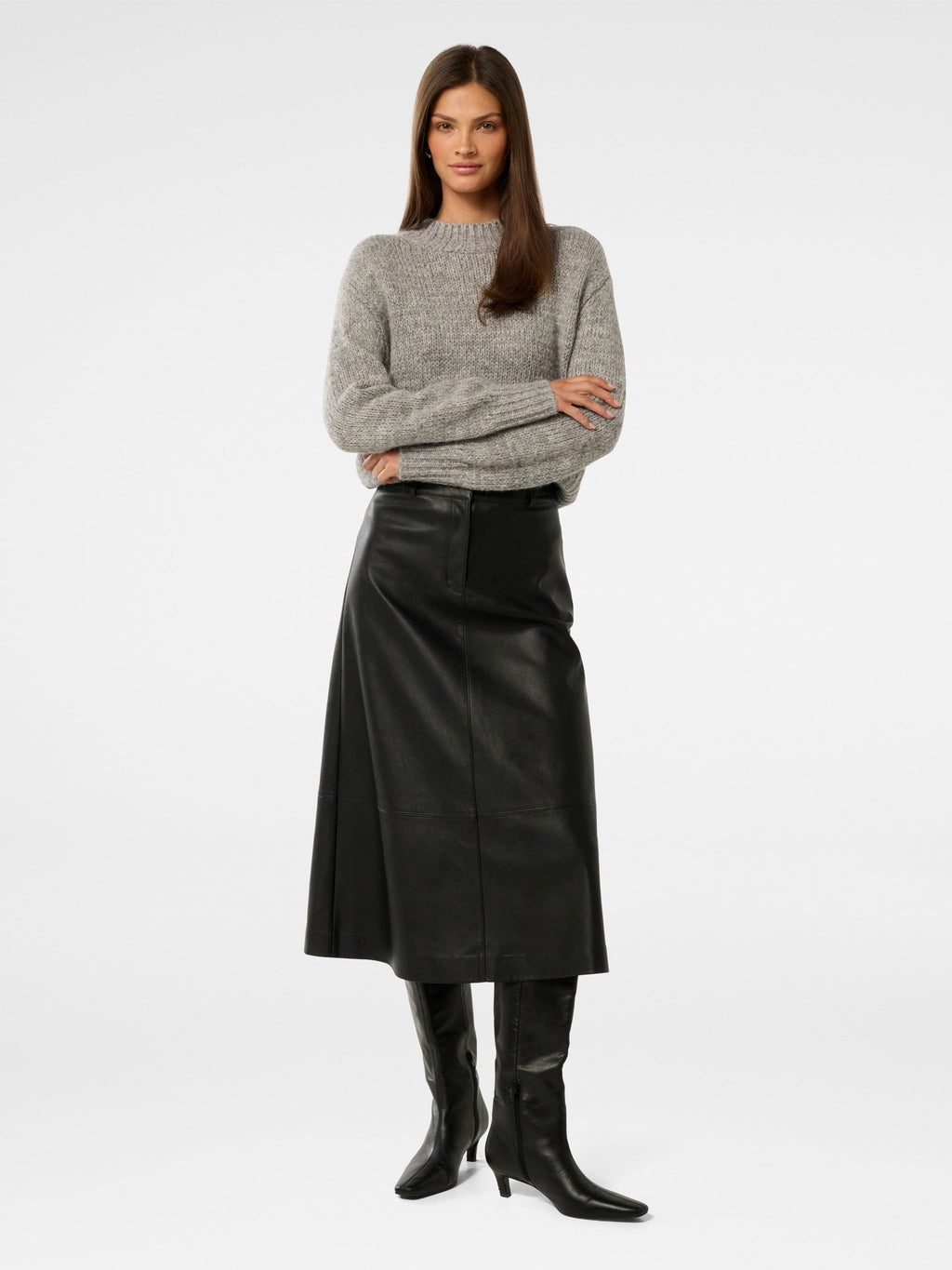 Jaelyn Vegan Leather Midi Skirt