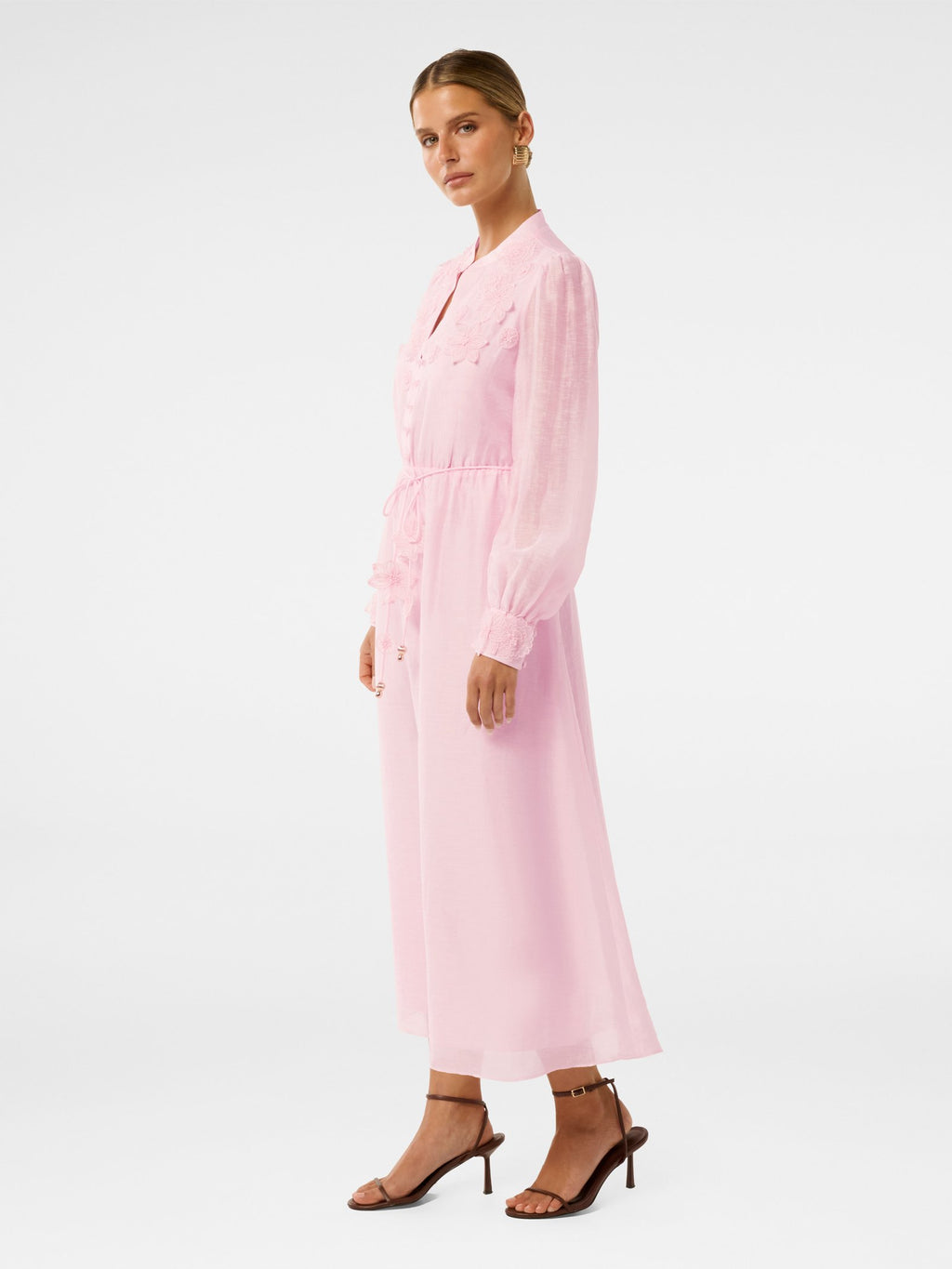  Yasmin Petite Floral Detail Midi Dress