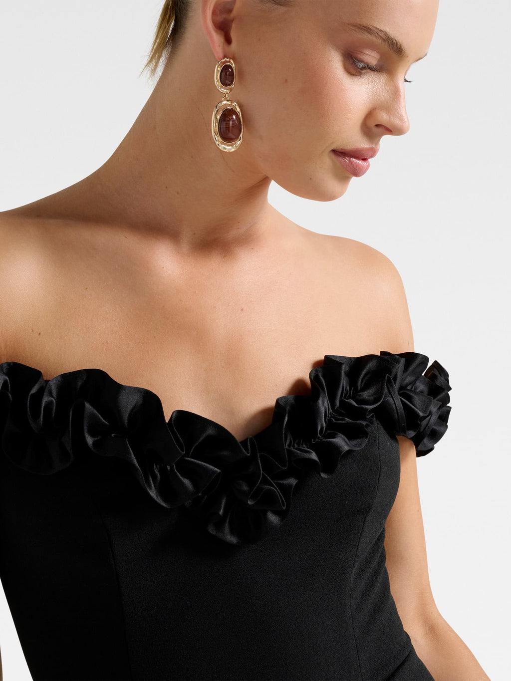 Connie Off Shoulder Ruffle Maxi Dress