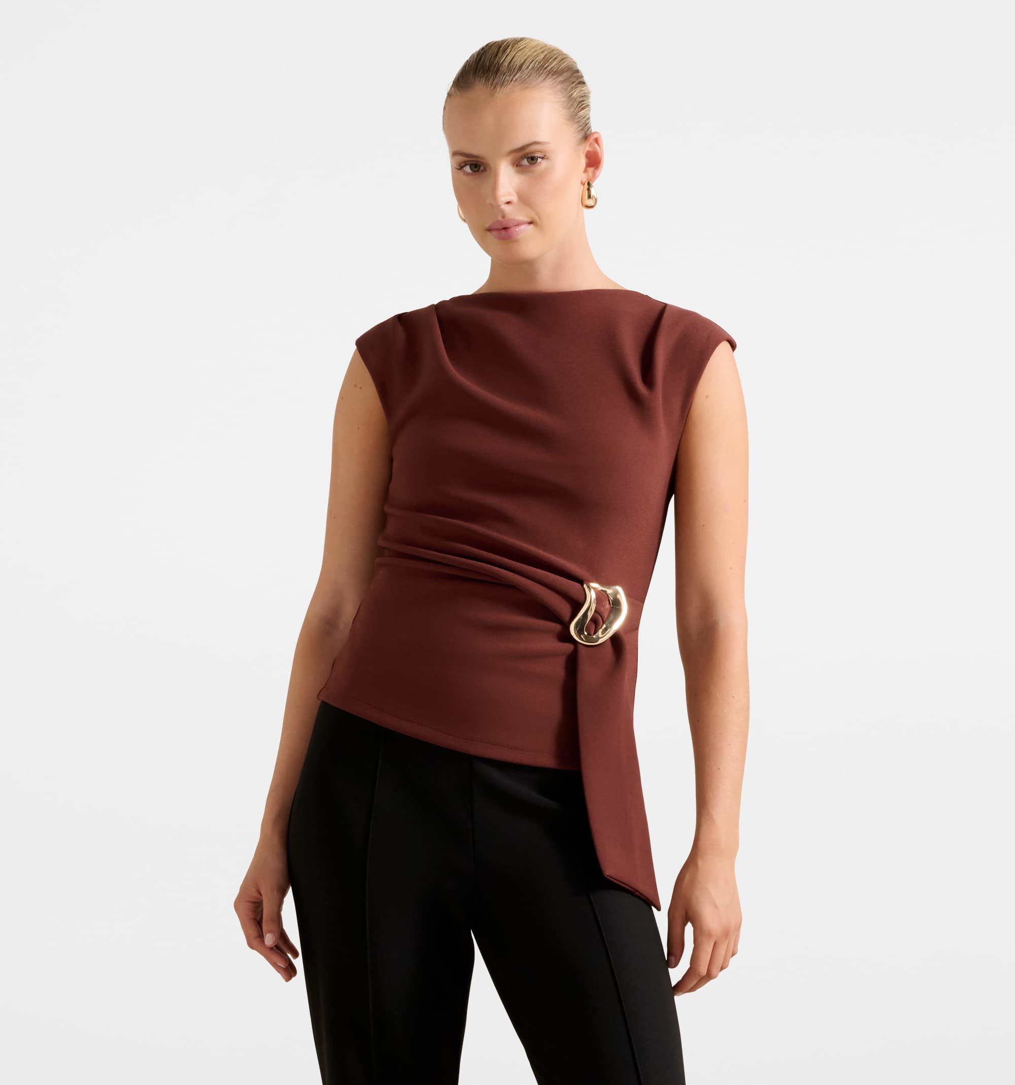 Serena Hardwear Detail Top