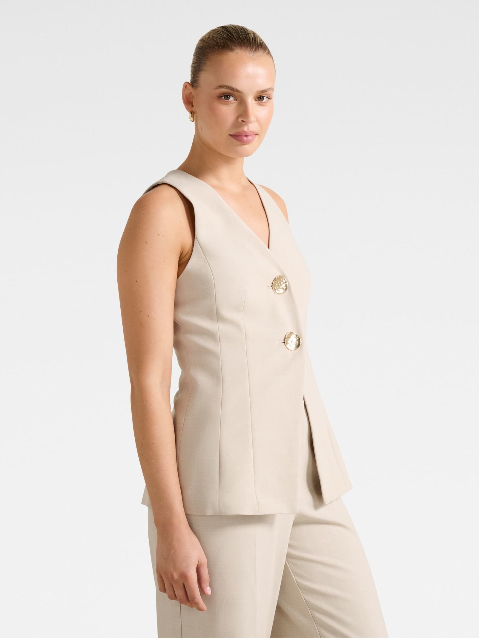  Lulu Long Waistcoat
