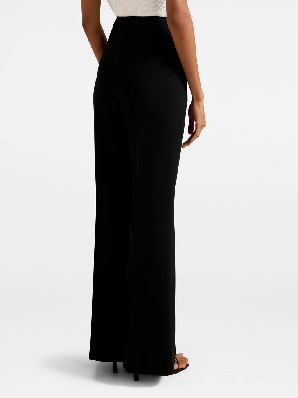  Bethany Petite Pintuck Flare Pant