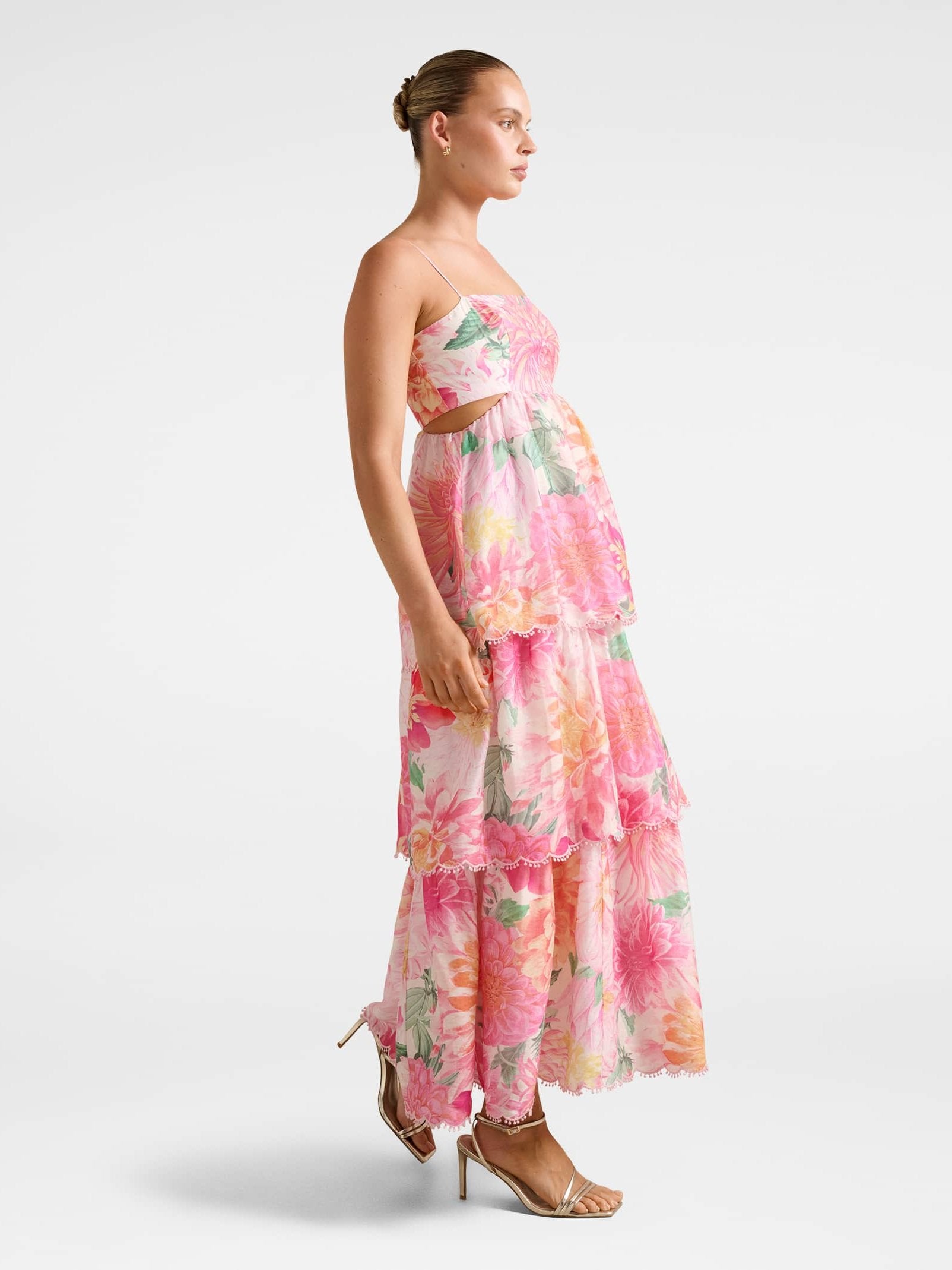  Shauna Tiered Midi Dress
