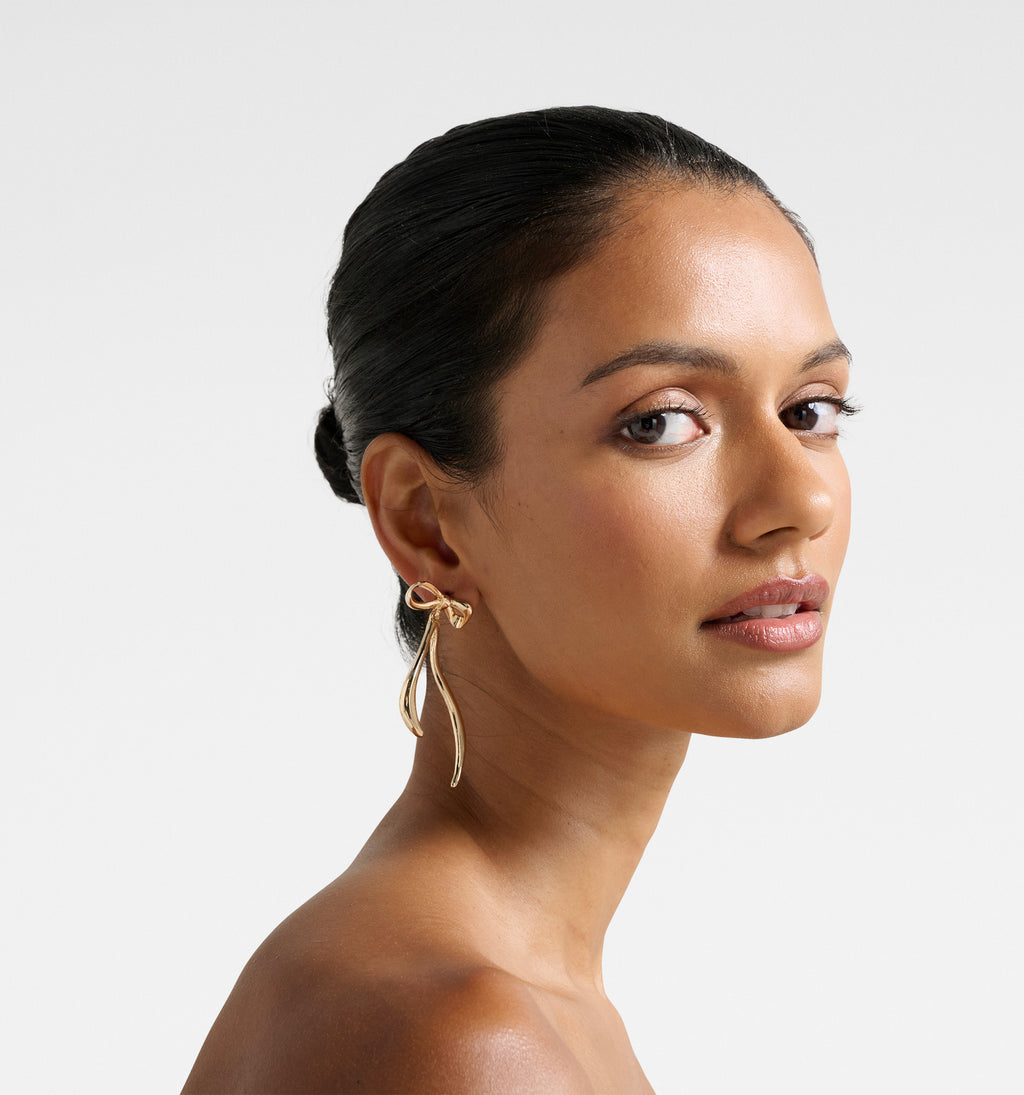 Signature Bonnie Bow Drop Earring