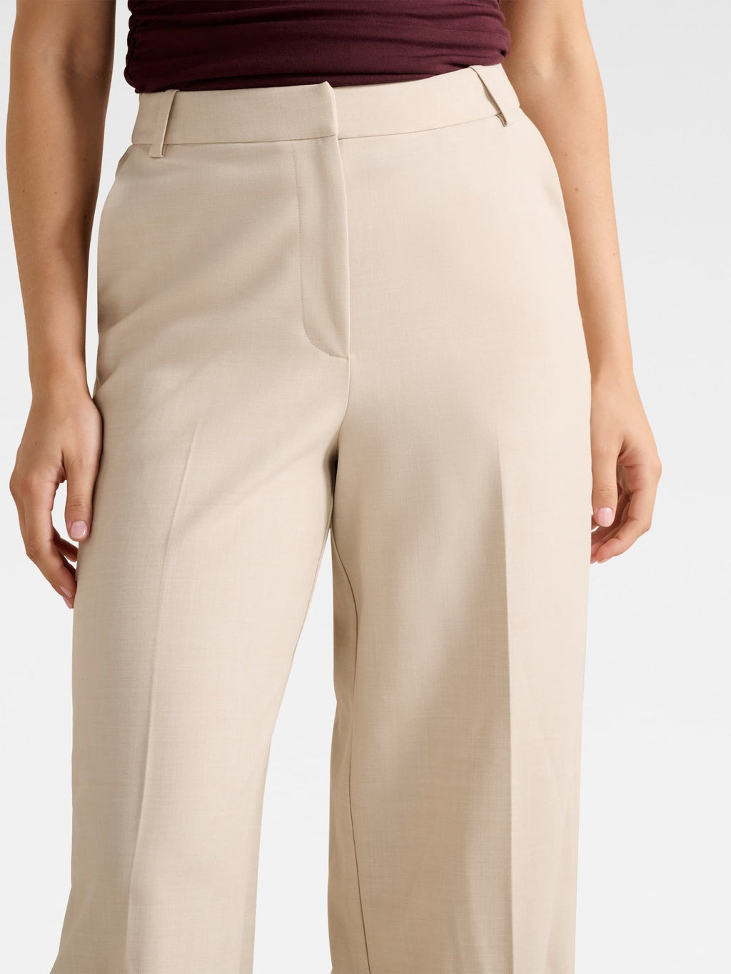  Lulu Wide Leg Pant