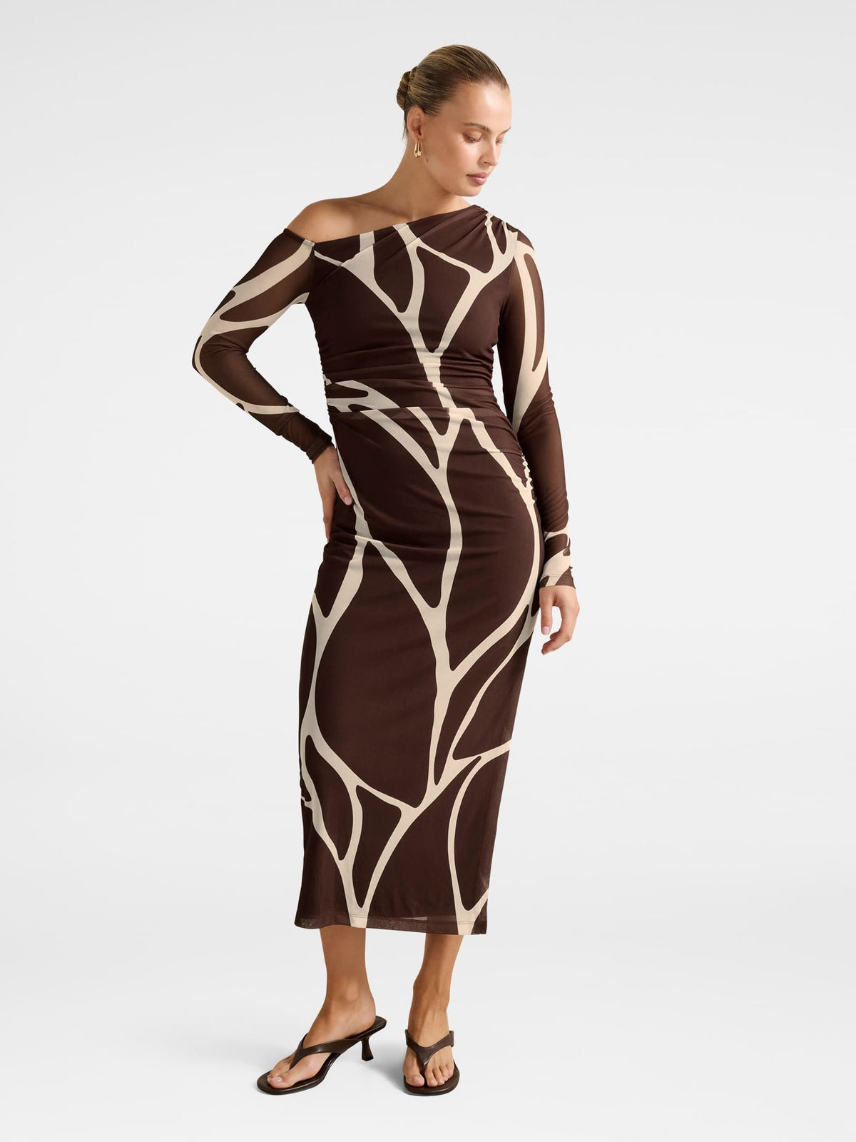 Gemma Tipped Shoulder Midi Dress
