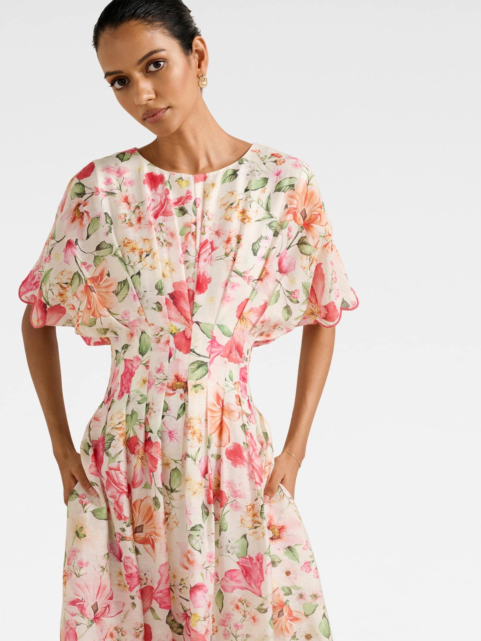  Eve Petite Scallop Trim Midi Dress