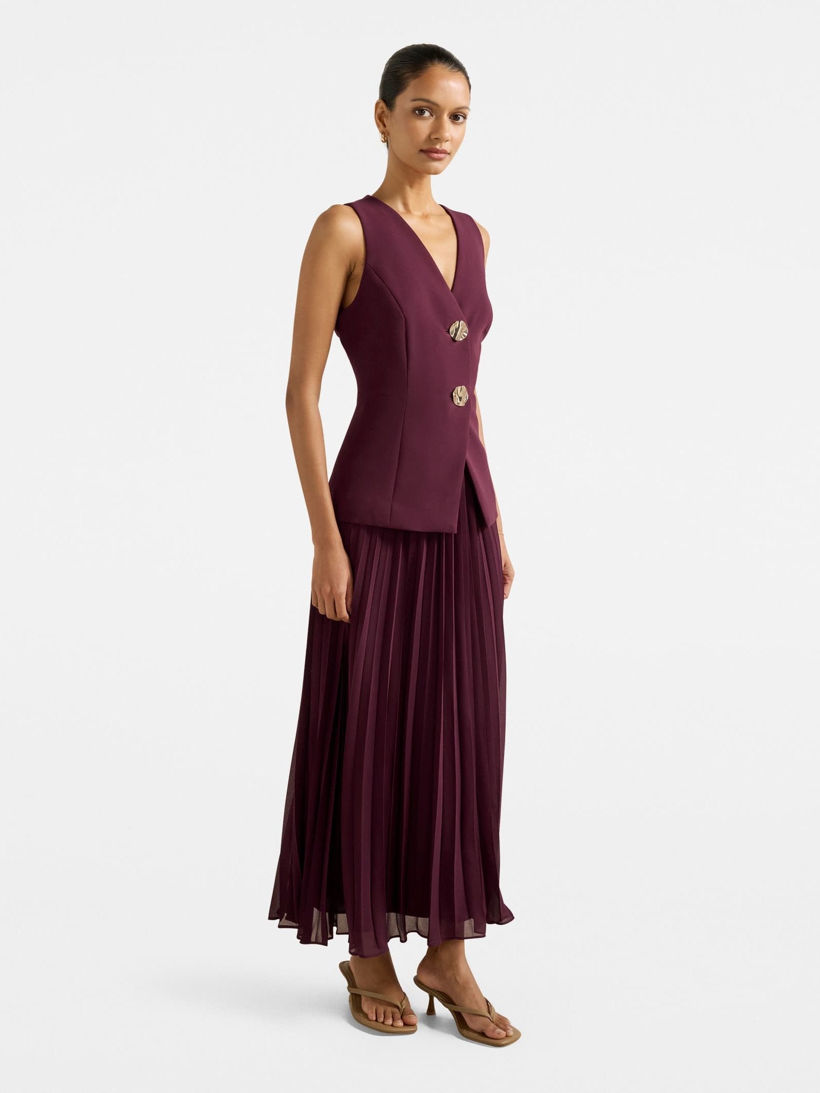  Larissa Petite Pleated Vest Maxi Dress