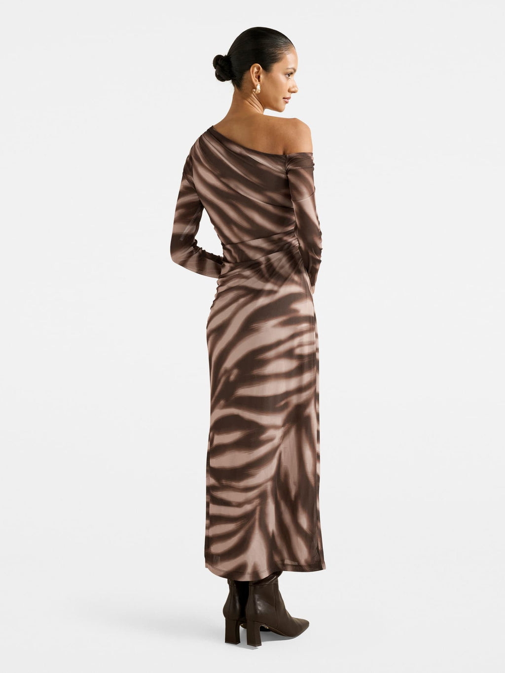 Gemma Petite Tipped Shoulder Midi Dress