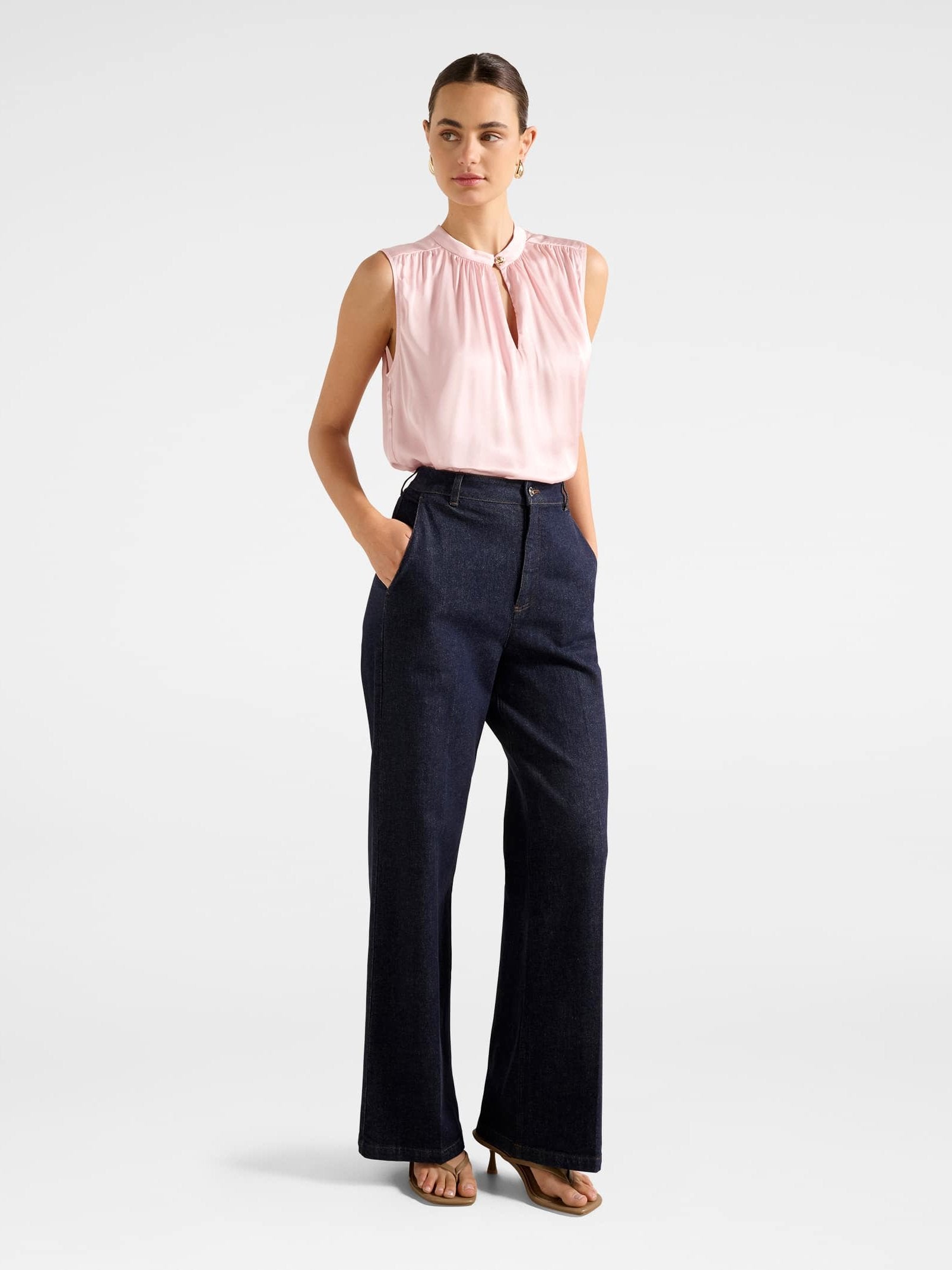  Kourtney Sleeveless Blouse